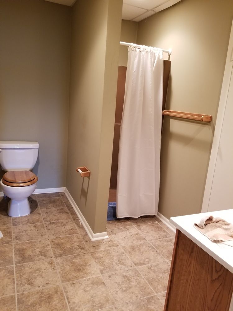 145 1st Dr NE, New Philadelphia, OH 44663